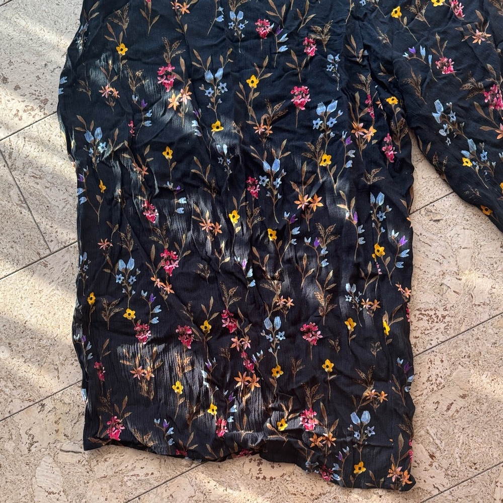 Patrons of Peace Black Wide-Leg Floral flowy pants - Picture 3 of 7